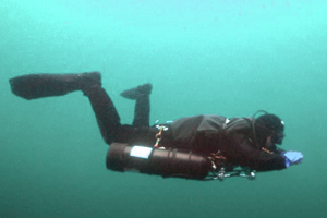 plongee-configuration-laterale-sidemount-diver-padi